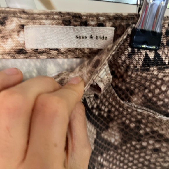 SASS & BIDE Vintage Snake Pattern SHORTS - Picture 5 of 8